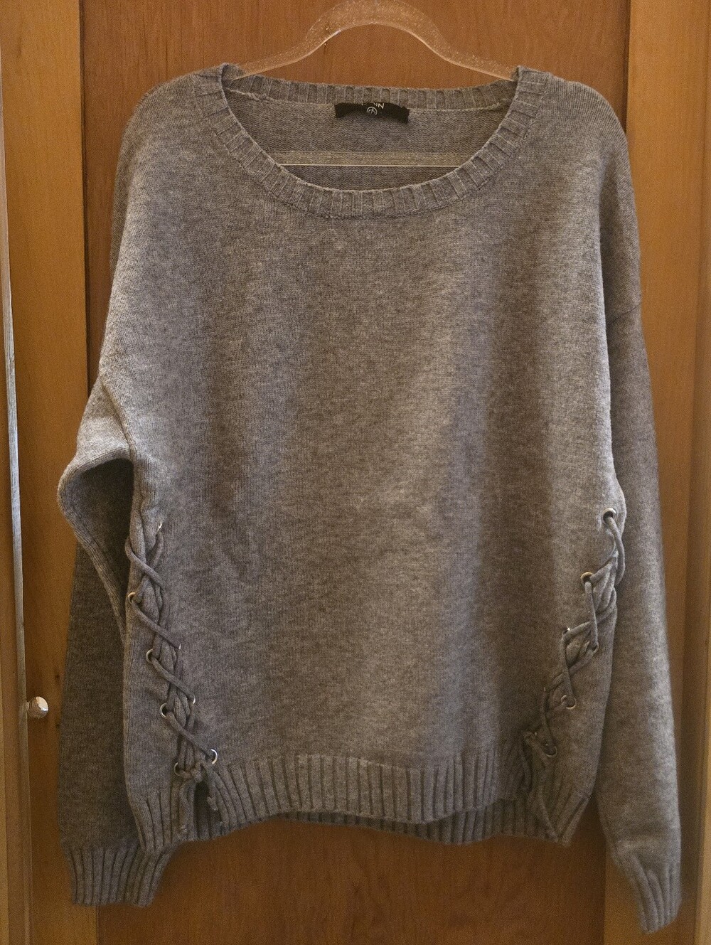 New no tags Coin womens large gray thick knit tie front sweater carnigan top